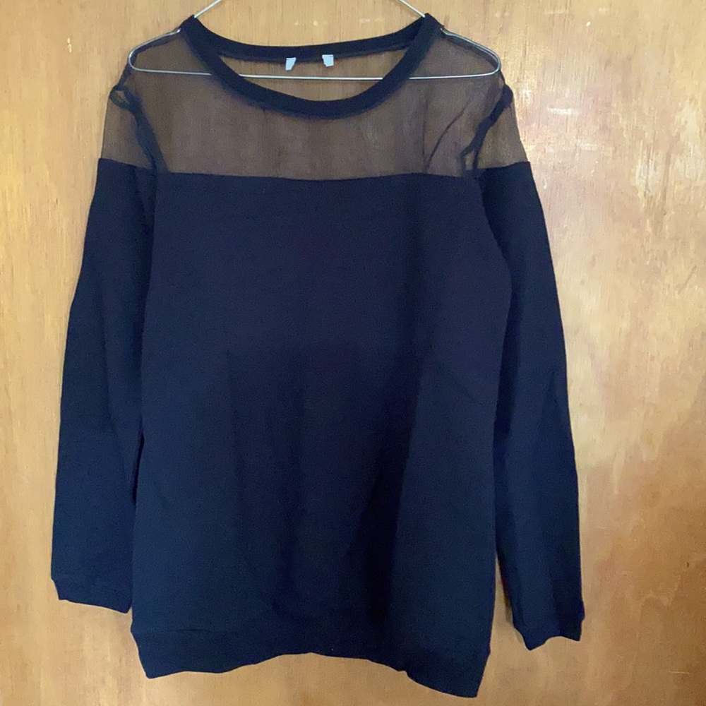 Elegant MaxMara sweater